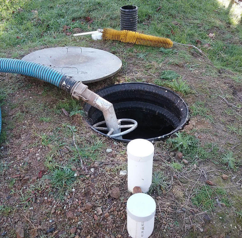 Septic tank pumping and maintenance
